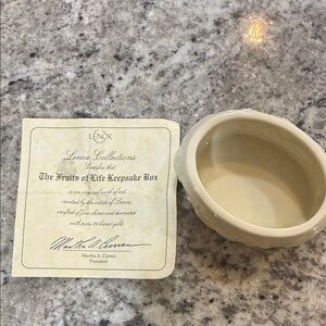 Lenox Cream Oval Porcelain Mini Trinket Box with Gold Marking
